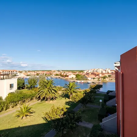 Avec Balcon à - 32 M² Avec Piscine Le Barcarès